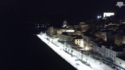 Nábřeží a město