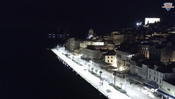 Nábřeží a město