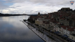 Nábřeží a město