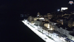 Nábřeží a město