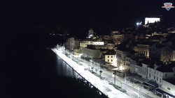 Nábřeží a město