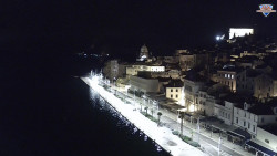 Nábřeží a město