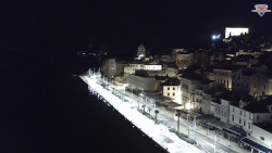 Nábřeží a město