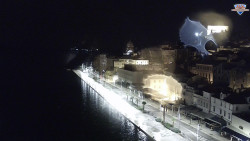 Nábřeží a město