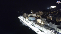 Nábřeží a město