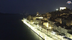 Nábřeží a město