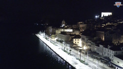 Nábřeží a město