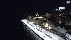 Nábřeží a město