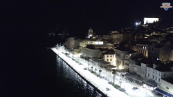 Nábřeží a město