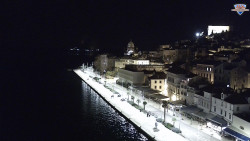 Nábřeží a město