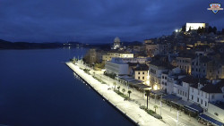 Nábřeží a město