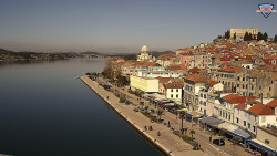 Nábřeží a město