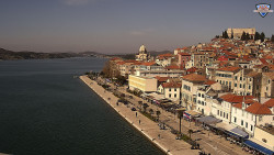 Nábřeží a město