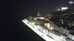 Nábřeží a město