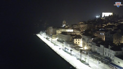 Nábřeží a město