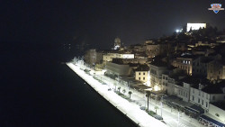 Nábřeží a město