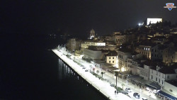 Nábřeží a město