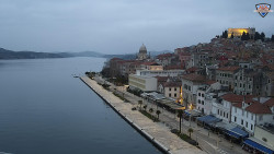 Nábřeží a město