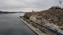 Nábřeží a město