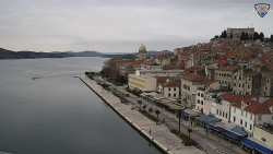 Nábřeží a město