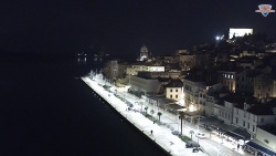 Nábřeží a město