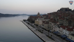 Nábřeží a město