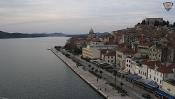 Nábřeží a město