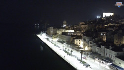 Nábřeží a město