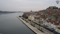 Nábřeží a město