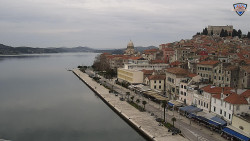 Nábřeží a město