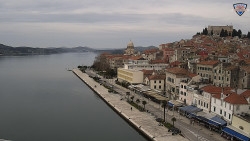 Nábřeží a město