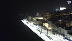 Nábřeží a město