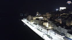 Nábřeží a město