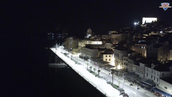 Nábřeží a město