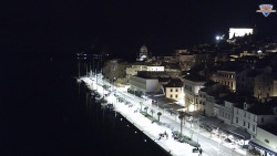 Nábřeží a město