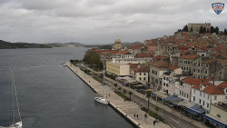 Nábřeží a město