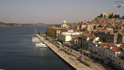 Nábřeží a město