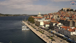 Nábřeží a město