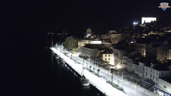 Nábřeží a město