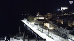 Nábřeží a město