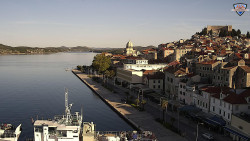 Nábřeží a město