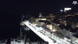 Nábřeží a město