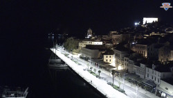 Nábřeží a město