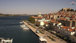 Nábřeží a město