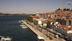 Nábřeží a město