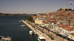 Nábřeží a město