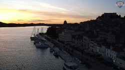 Nábřeží a město