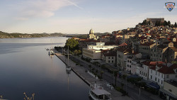 Nábřeží a město