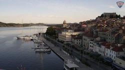Nábřeží a město