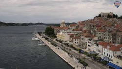 Nábřeží a město